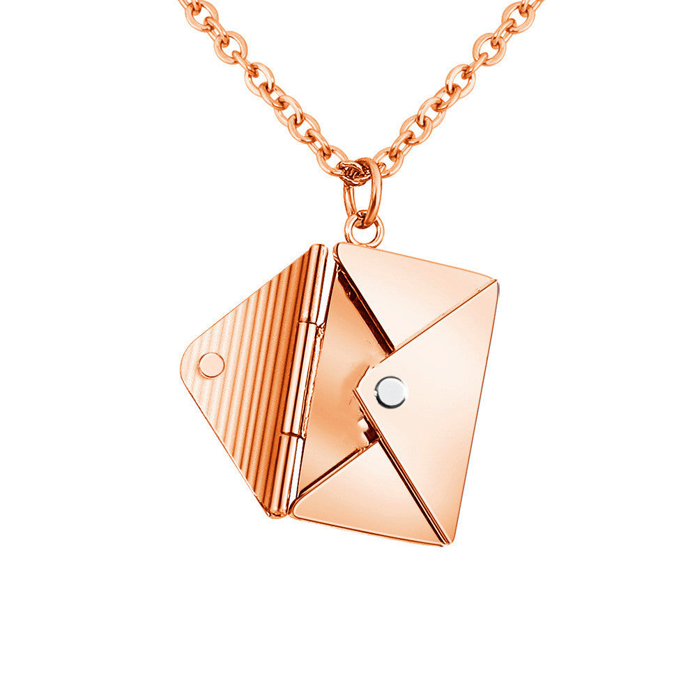 Envelop Necklace