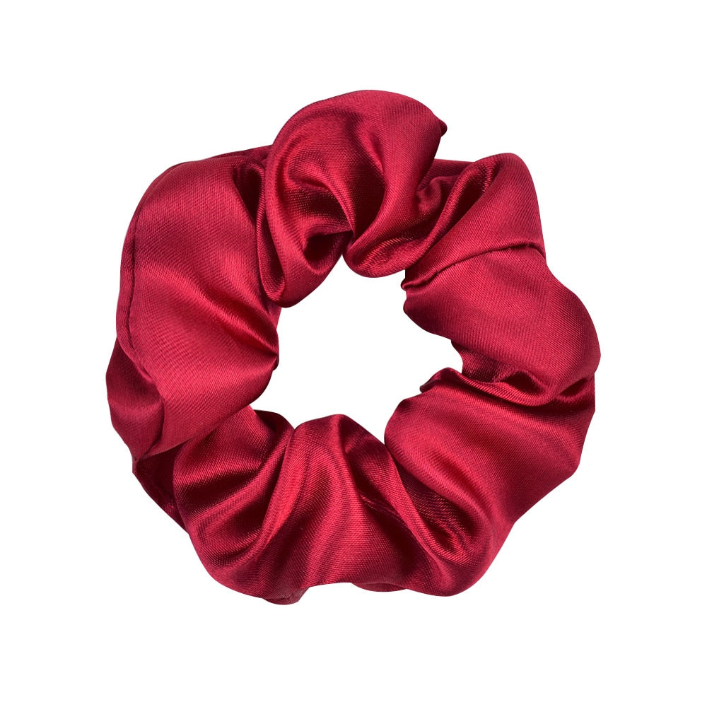 Silk Scrunchie That Won’t Damage Your Hair