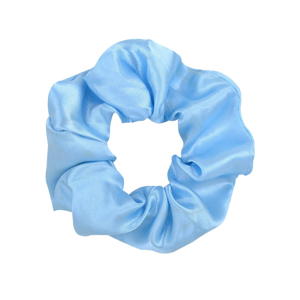 Silk Scrunchie That Won’t Damage Your Hair