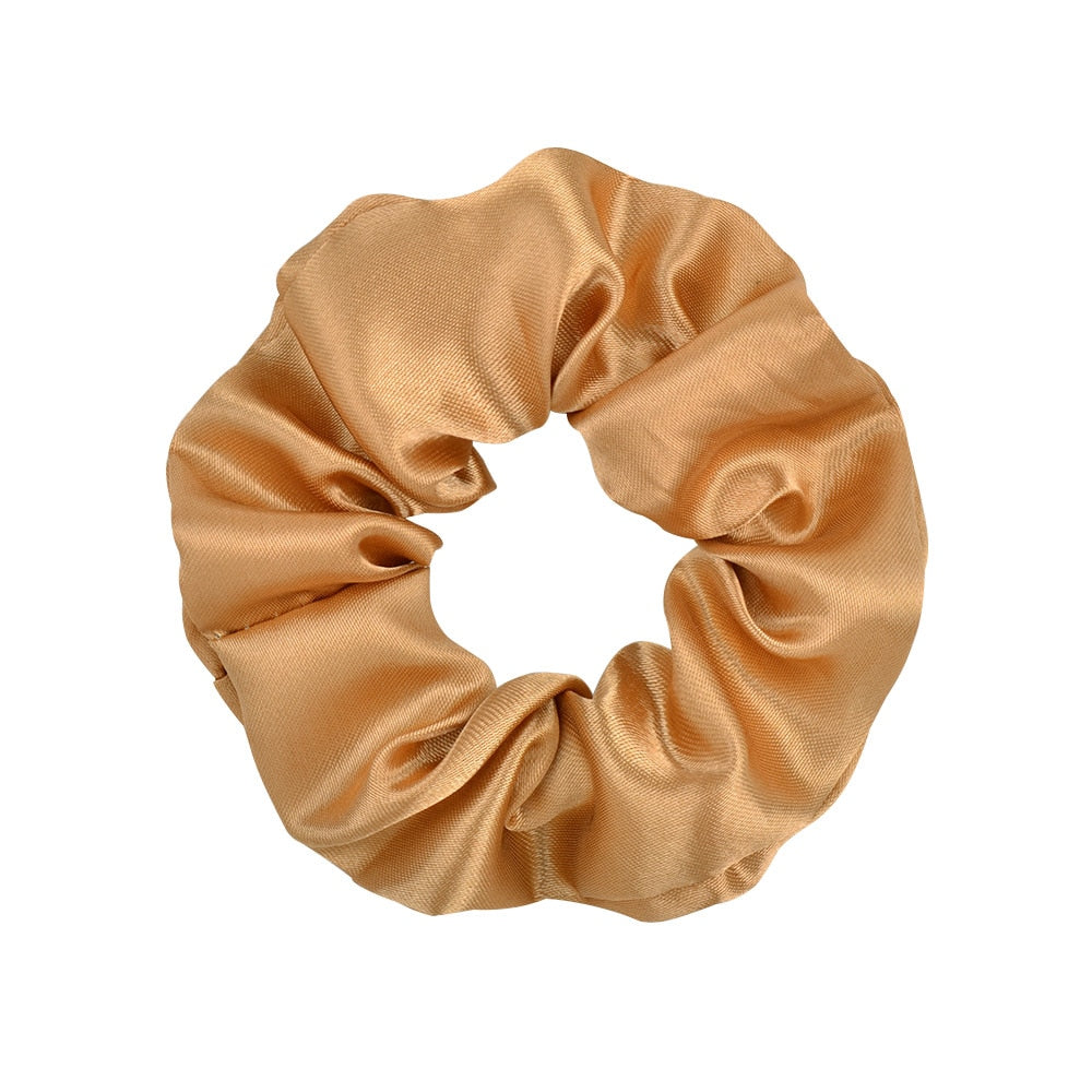 Silk Scrunchie That Won’t Damage Your Hair