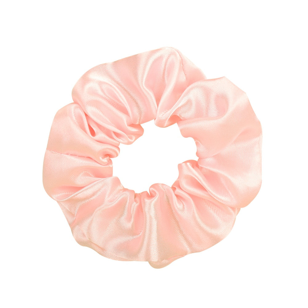 Silk Scrunchie That Won’t Damage Your Hair