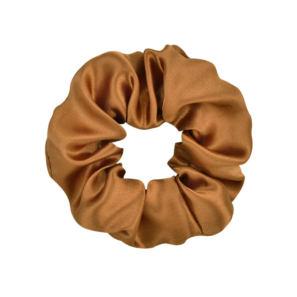 Silk Scrunchie That Won’t Damage Your Hair